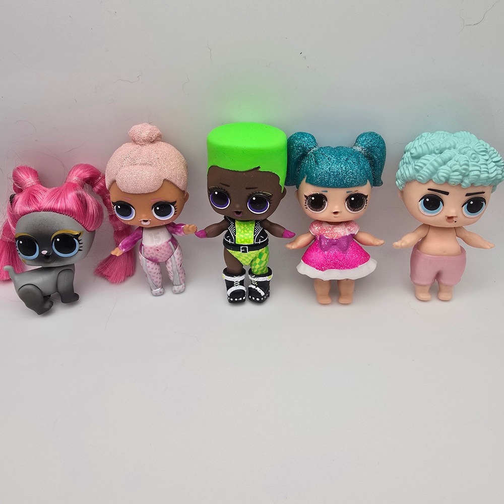 LOL Surprise Doll Phenom B.B. Snow Bunny Brass Kitty Glamstronaut His Royal Lot